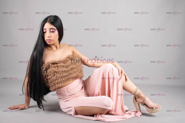FOTOS DE ELISA MORENA DELICIOSA, PIEL CANELA COMPLACIENTE Y QUIERO LLEVARTE AL EXTASSY