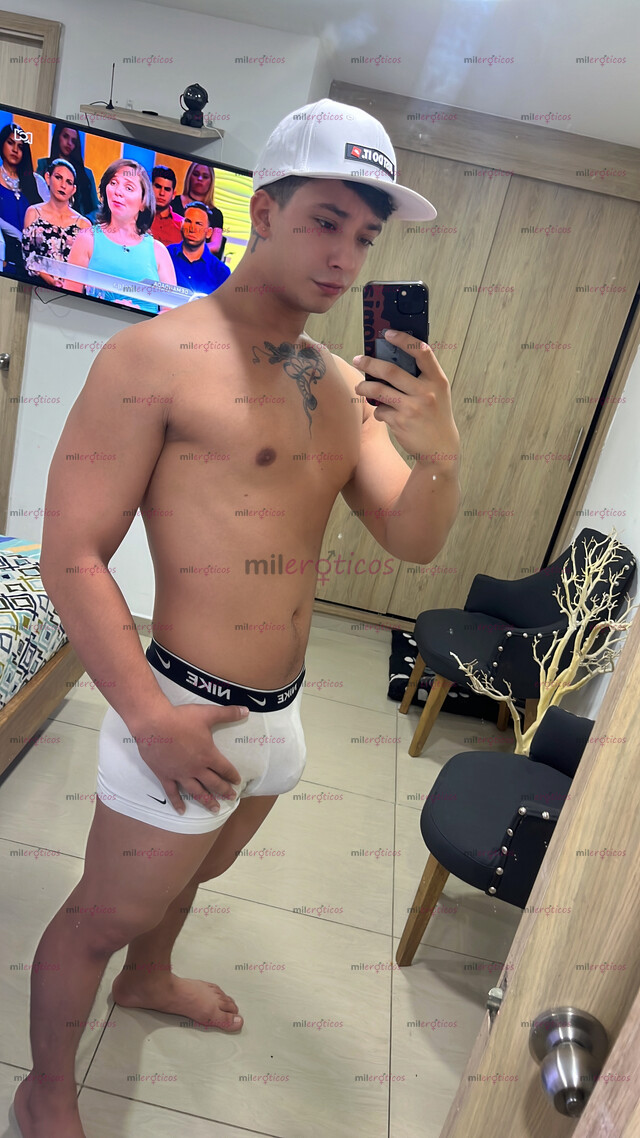 FOTOS DE DANIEL EXPERTO EN MASAJES RECIÉN LLEGADO AL PAÍS !! POR LA ZONA T