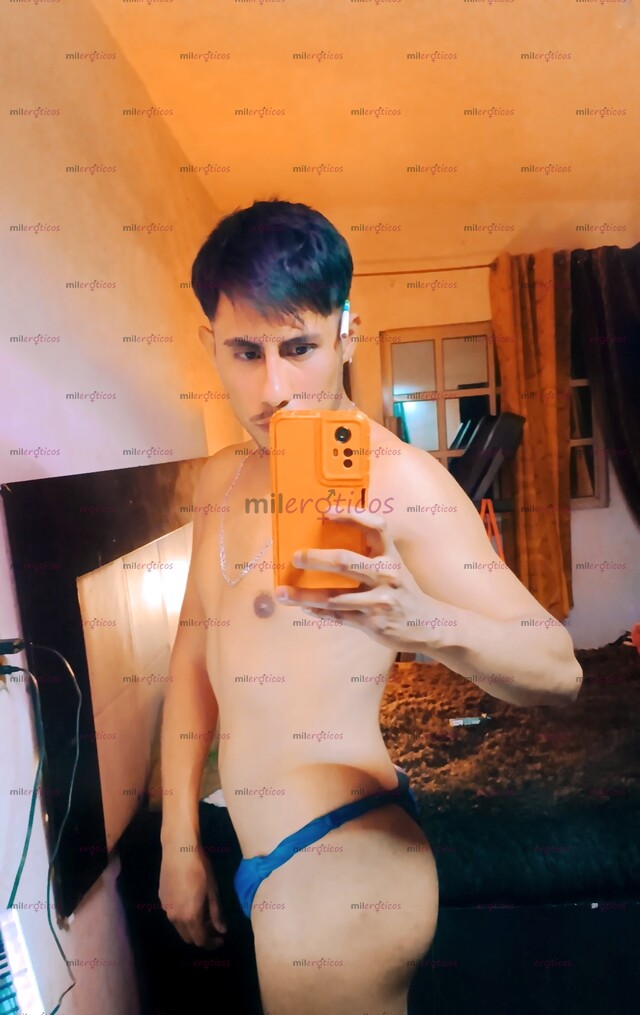 FOTOS DE ALEXANDER CUMPLIENDO FANTASÍAS 8444611238 DISPONIBLE LAS 24 HRS DEL DIA