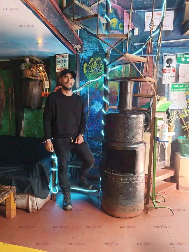 FOTOS DE SOY MUY ELEGANTE Y ME GUSTA SATISFACER MUCHO A LAS MUJERES