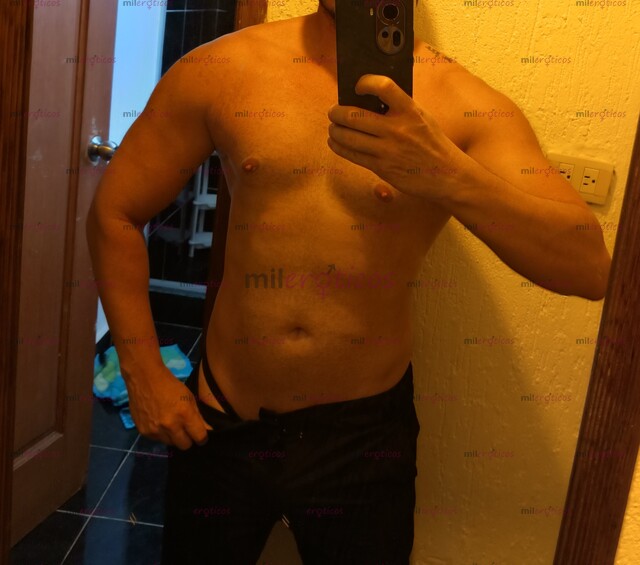 FOTOS DE SAID, ATLÉTICO AMANTE DEL GYM. DISPONIBLE SÓLO UNOS DÍAS