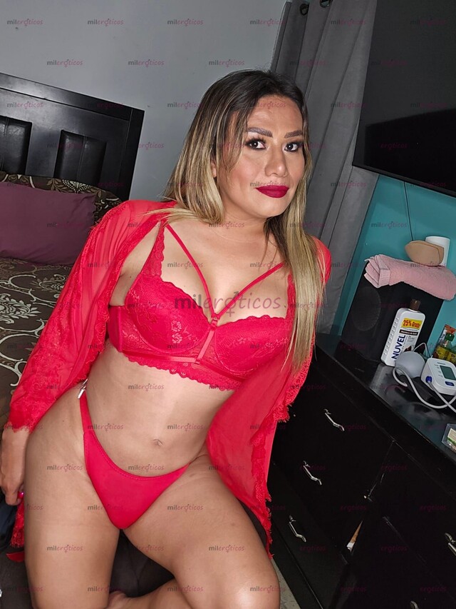 FOTOS DE HOLA SOY GENESIS UNA CHICA RUBIA MUY HIGIÉNICA Y CALIENTE