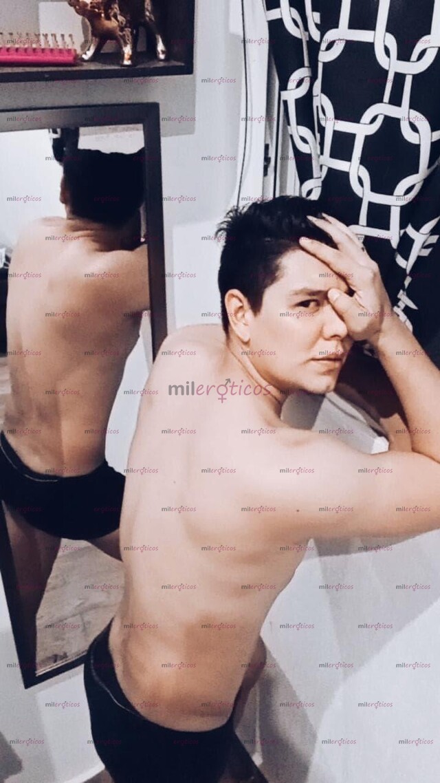 FOTOS DE CHICO GUAPO MORBOSO , CULON Y DOMINANTE DISPUESTO A SATISFACER TUS FANTASÍAS