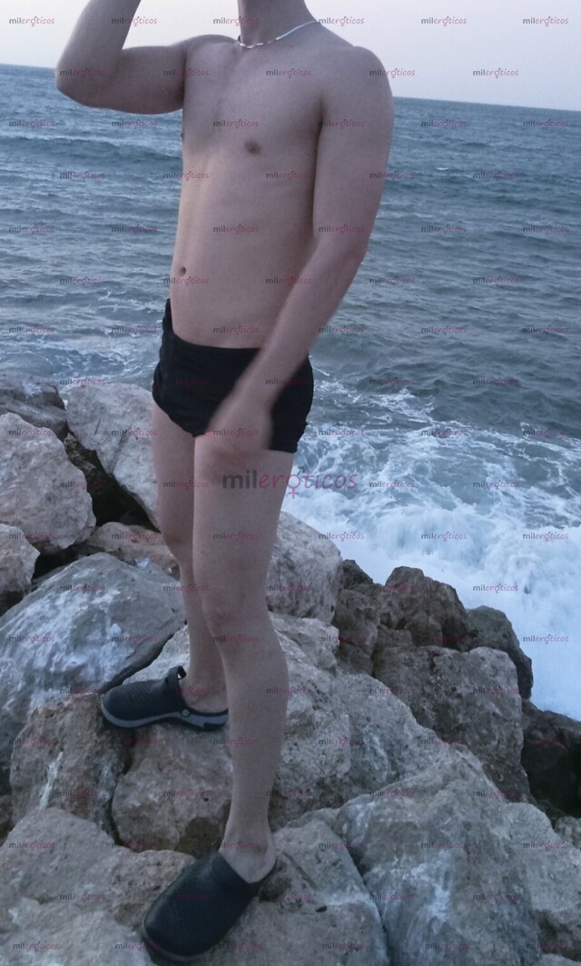 FOTOS DE CHICO JOVEN DE 22 AÑOS VERSÁTIL NUEVO EN LA APP