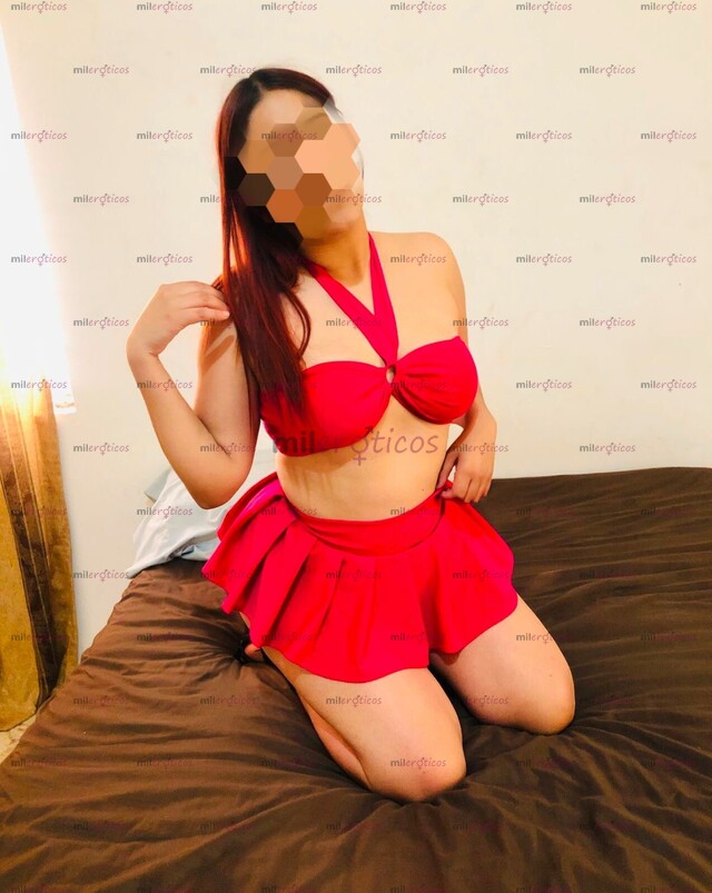 FOTOS DE NICOL 19 AÑOS HERMOSA CHAVA CURVY TE HARÉ UN MASAJE CON FINAL FELIZ