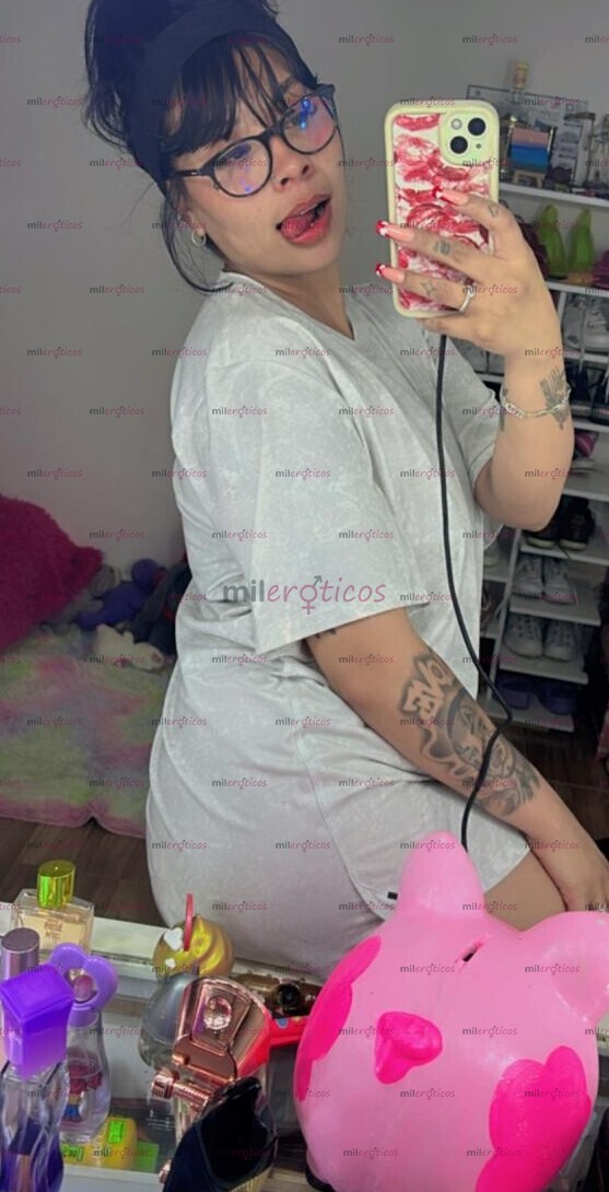 FOTOS DE EXQUISITA DIVERTIDA EXTROVERTIDA CALIENT