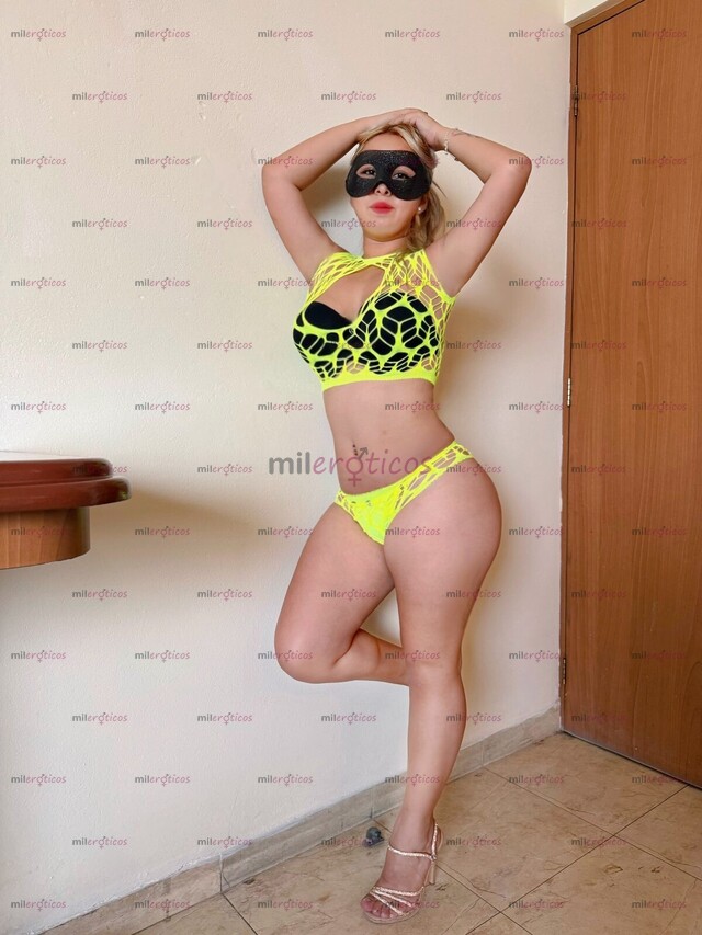 FOTOS DE CAROLINA, 20 AÑOS, REVIEN INICIADA EN ESTO, QUIERO QUE ME LA METAS A FONDOHOLA A