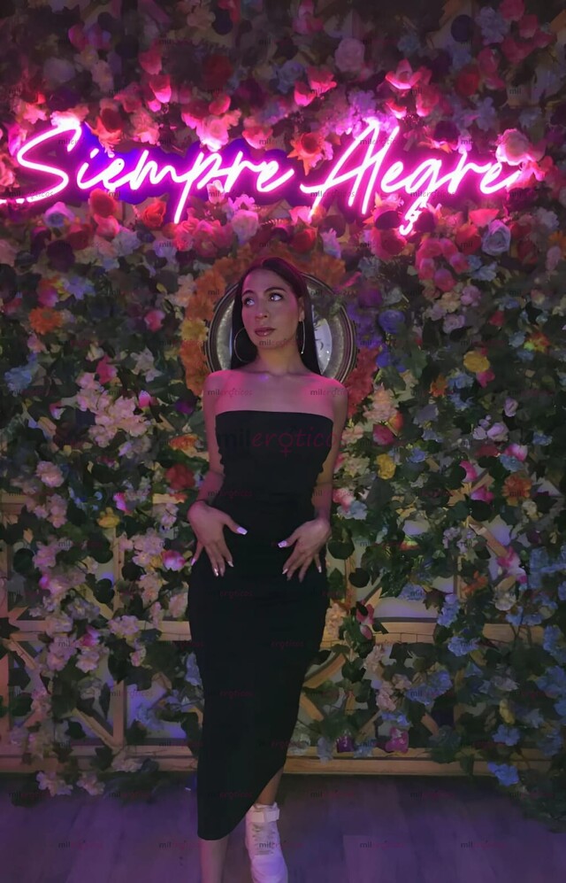 FOTOS DE POR PRIMERA PAISA DE UNA HERMOSA PRINCESA EXCELENTE TRATO