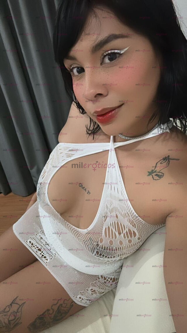 FOTOS DE SECRETARÍA ARDIENTE CON NALGOTAS SUPER SEXY