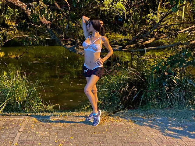 FOTOS DE ACTIVA DESCOMPLICADA RECIÉN LLEGADA DISPUESTA A TODO