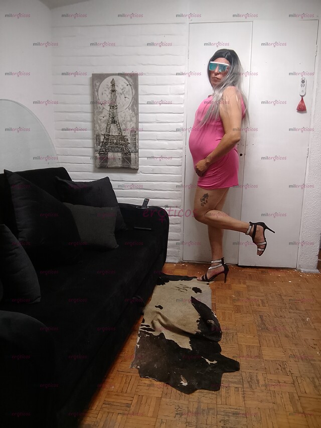 FOTOS DE SENSUAL Y ARDIENTE CHICA DE CLÓSET DE MUNDO EH HACIENDO REALIDAD FANTASÍAS
