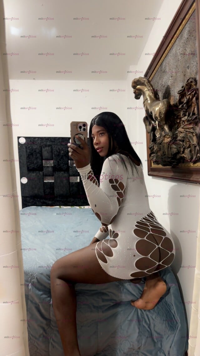 FOTOS DE 21 CM REALES DE POLLA PARA COMPLACER TU FETICHE Y FANTASIA SEXY NEGRA TRANS