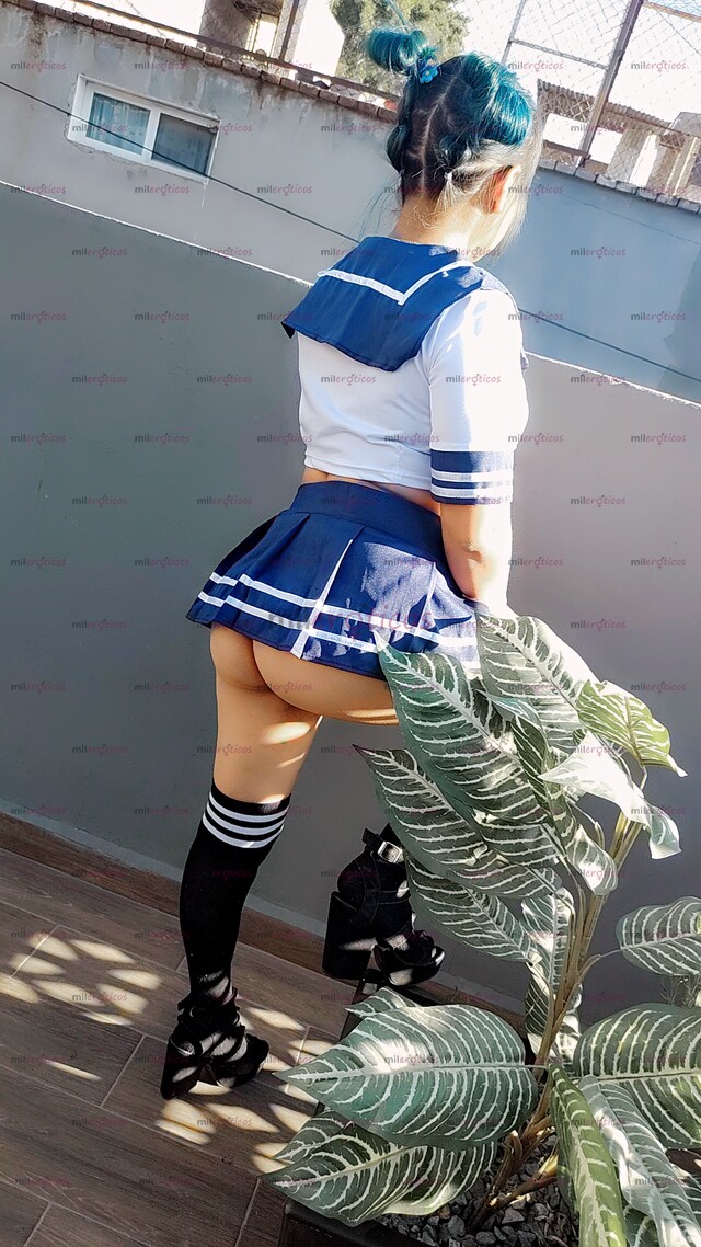 FOTOS DE HOLA PAPI SOY DANIELA TU MORENITA FAVORITA VISITANDO VOY DE PASÓ