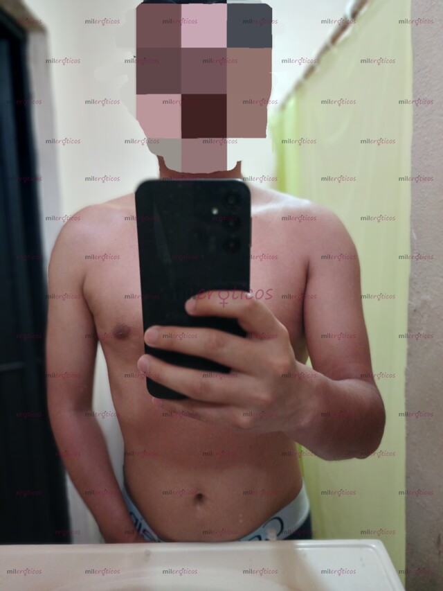 FOTOS DE SÓLOHOMBRES MADUROSYSOLVENTES PARARELACION