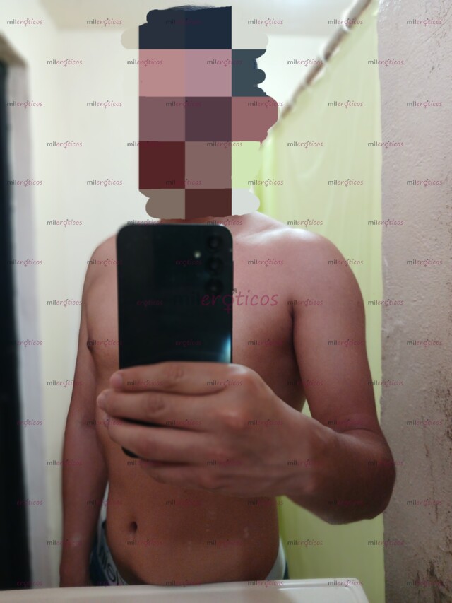 FOTOS DE SÓLOHOMBRES MADUROSYSOLVENTES PARARELACION