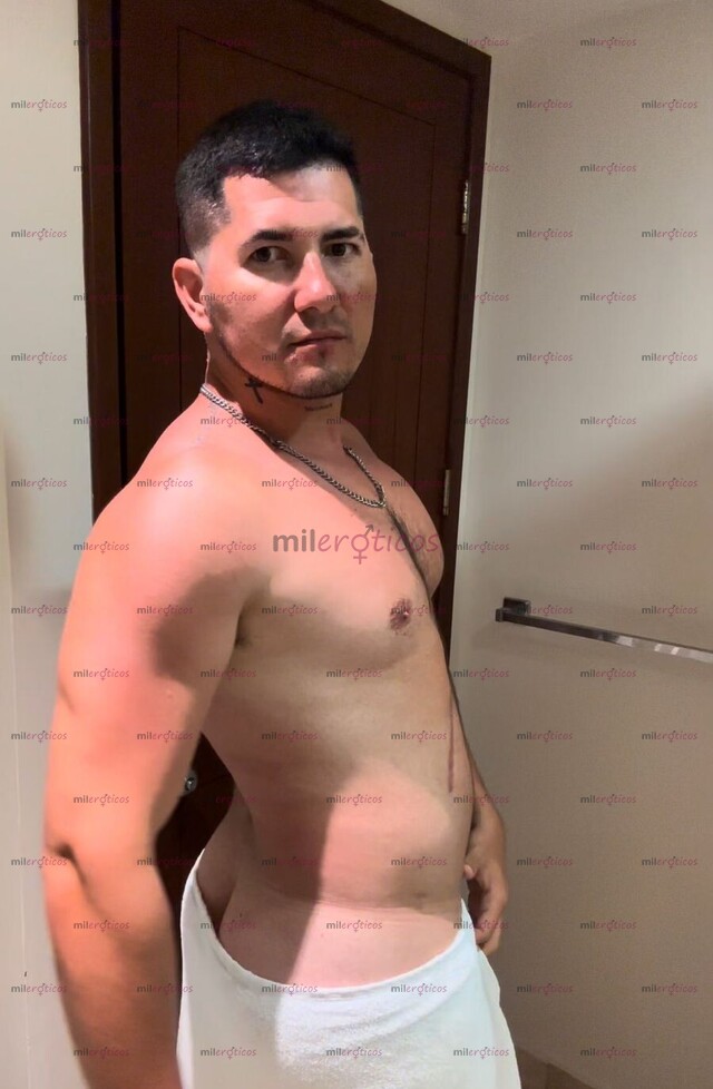 FOTOS DE MASAJES Y SERVICIO VAQUERO GAY VERGON MICHOACANO NUEVO EN LA CIUDAD
