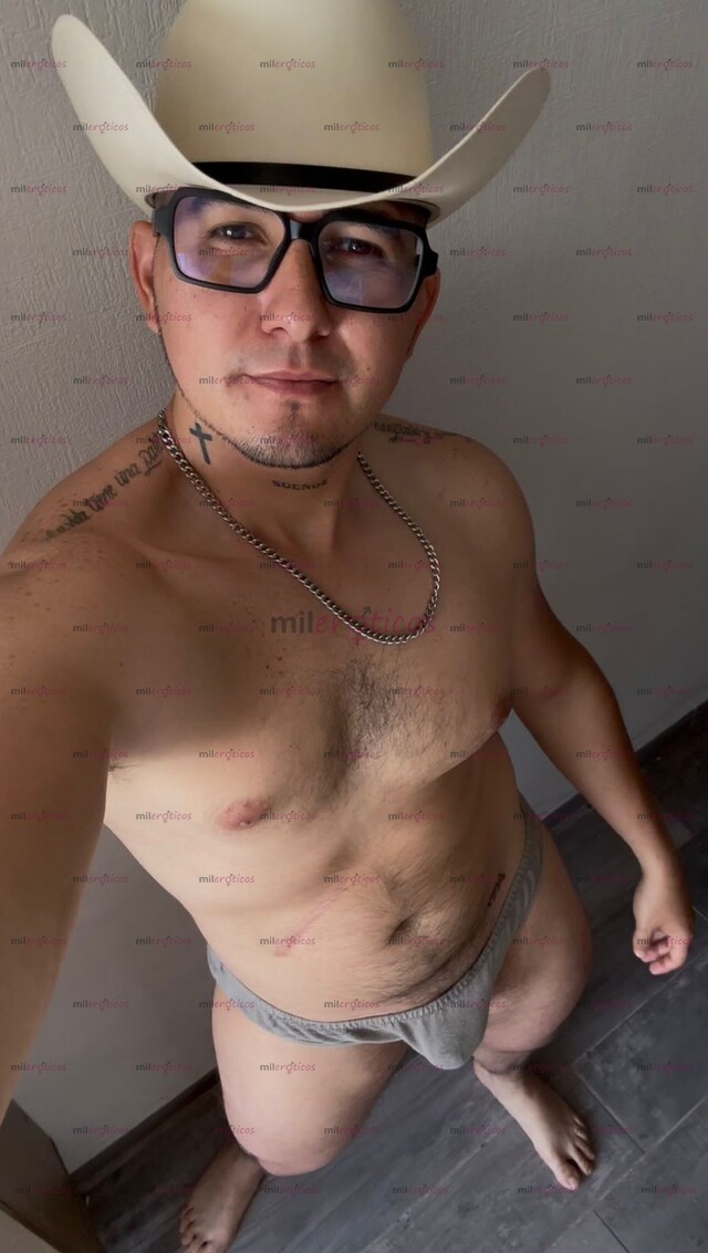 FOTOS DE MASAJES Y SERVICIO VAQUERO GAY VERGON MICHOACANO NUEVO EN LA CIUDAD