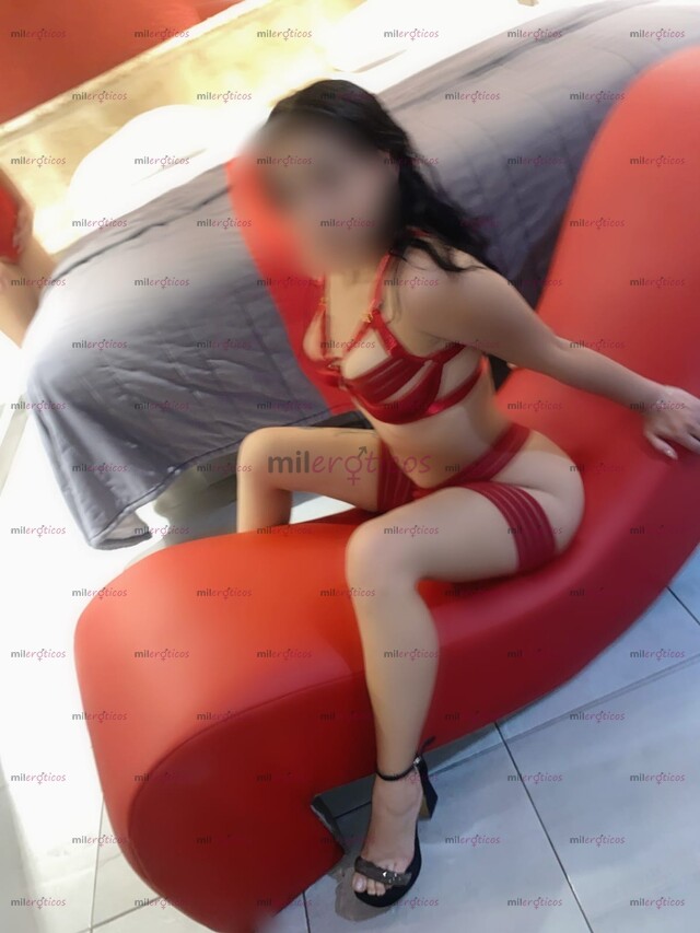 FOTOS DE CALIENTE FLAQUITA MORENITA DE 18 AÑOS AMOR ESPERANDO POR TI