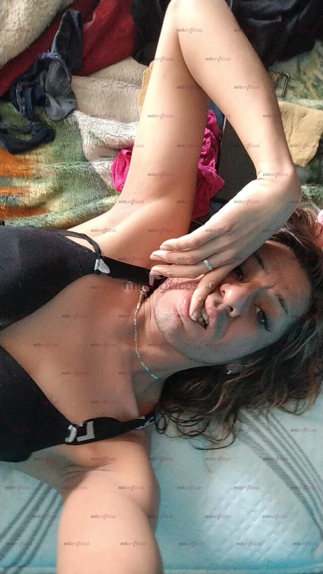 FOTOS DE DAIIAANNAA MARIPOSA DE TUS DESEOS Y ORDENES COMPLACIENTE AL 1000