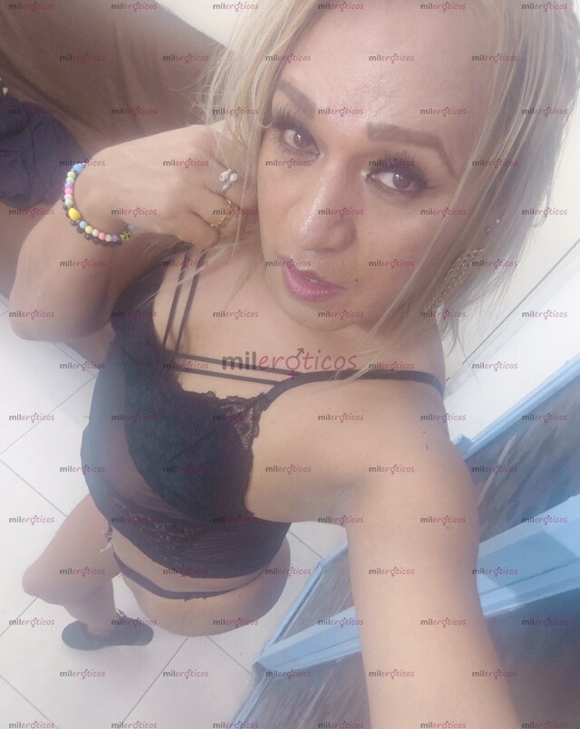 FOTOS DE SOY UNA ESTILISTA MUY PUTON ,ASÍ KE VEN A PROBARME 69 RIKISIMOOO..