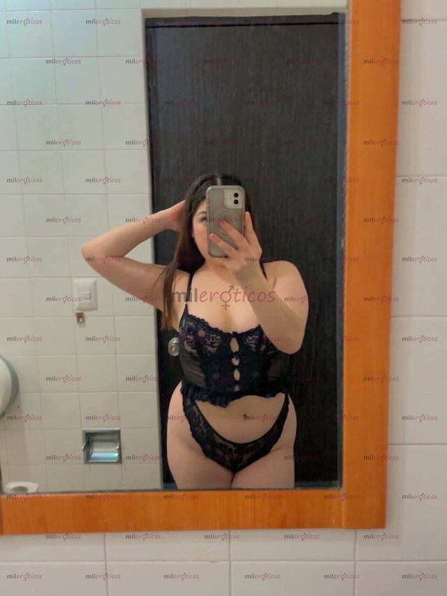 FOTOS DE TERAPEUTA EMMA CON EXCELENTE TRATO, CARIÑOSA