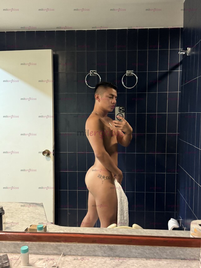 FOTOS DE JOVENCITO CALIENTE, COMPLACIENTE Y CARIÑOSO