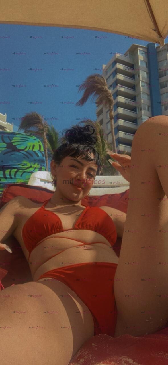 FOTOS DE DELGADITA 22 AÑOS SOLO POCO TIEMPO LLAMAME