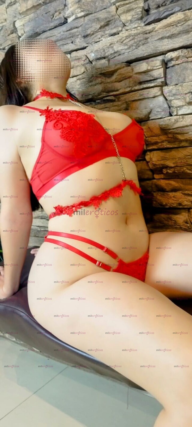 FOTOS DE LA MÁS PUTA Y CACHONDA DE CARA BONITA MUY SIMPÁTICA BB