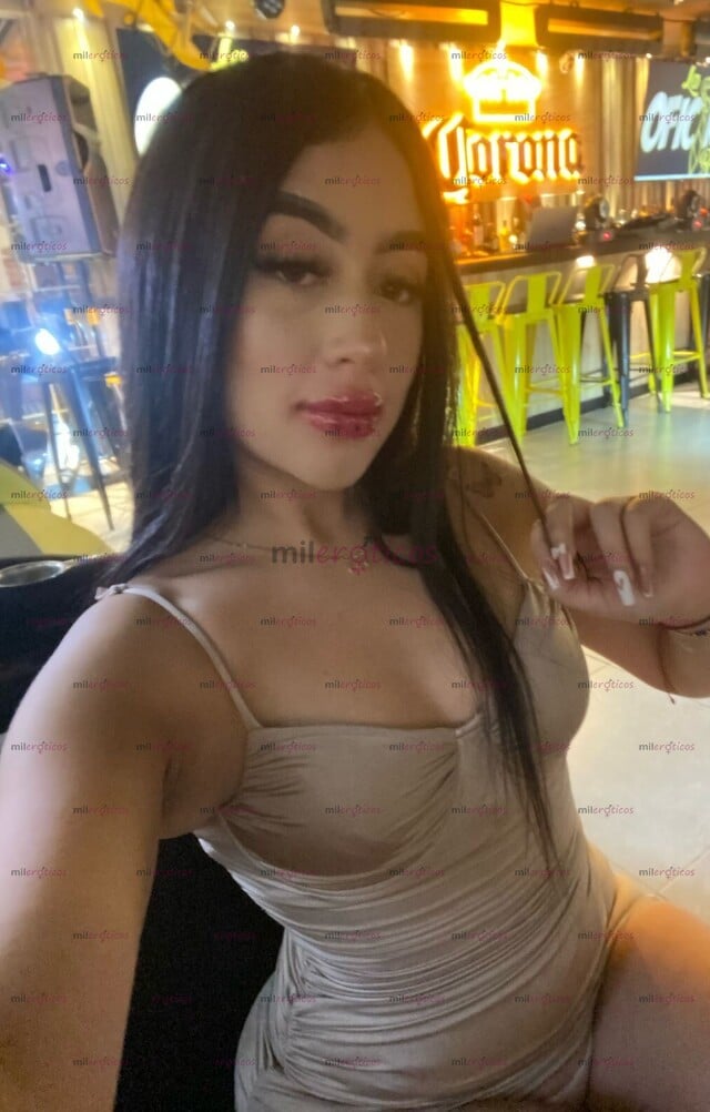 FOTOS DE HERMOSA JOVEN DE 23 AÑOS QUE LLEGÓ DISPUESTA A COMPLACERTE EN TODAS TUS FANTASIA