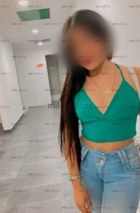 FOTOS DE SOY UNA JOVENCITA CALIENTE CON UNA RICA VAGINITA DESEOSA DE VERGA Y LECHE