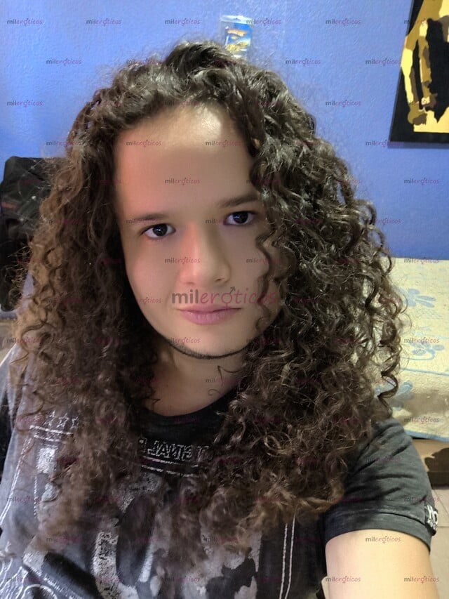 FOTOS DE SOY UN NENE CALIENTE EMPEZANDO CON EL MUNDO TV, SOY SUMISO.