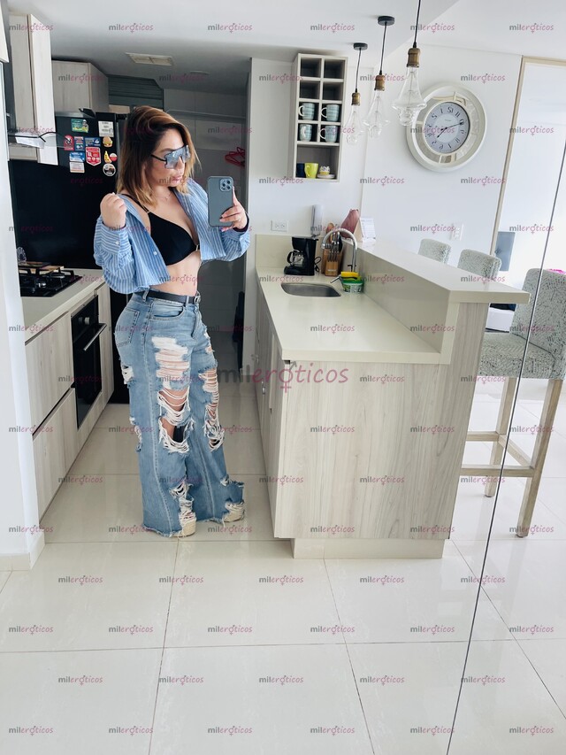 FOTOS DE CHICA DISCRETA BIEN VESTIDA CON GANAS DE PASARLA DELICIOSO