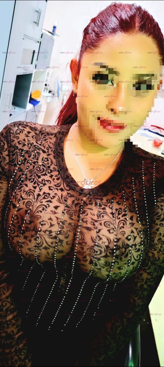 FOTOS DE TRIXIE SUPER CACHONDA SENSUAL NALGONA Y TETAS RICAS