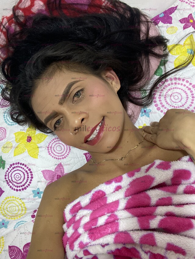 FOTOS DE HOLA SOY UNA NENA TRANS MUY FEMENINA Y CON UNA BUENA VERGA DE 23 CM