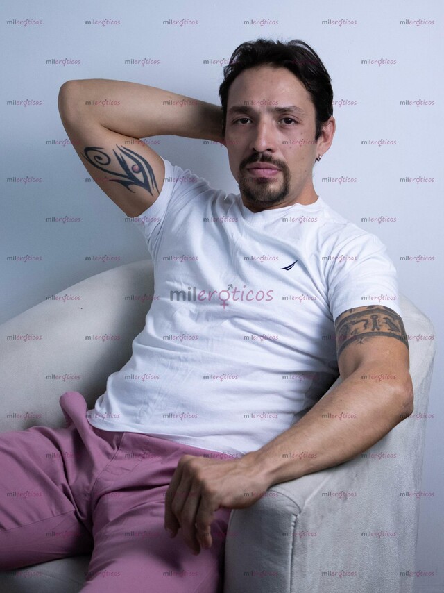 FOTOS DE BISEXUAL MASAJISTA REAL, CON LUGAR EN ZONA ROSA