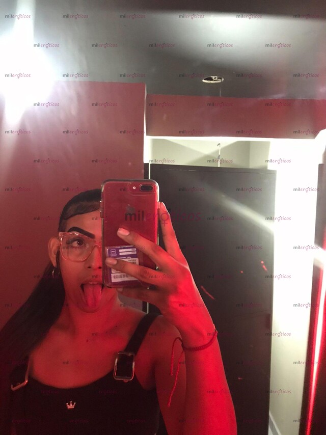 FOTOS DE LINDA CARIÑOSA Y MUY APASIONADA A LA HORA DE HACER EL AMOR VEN Y DESESTRÚZATE