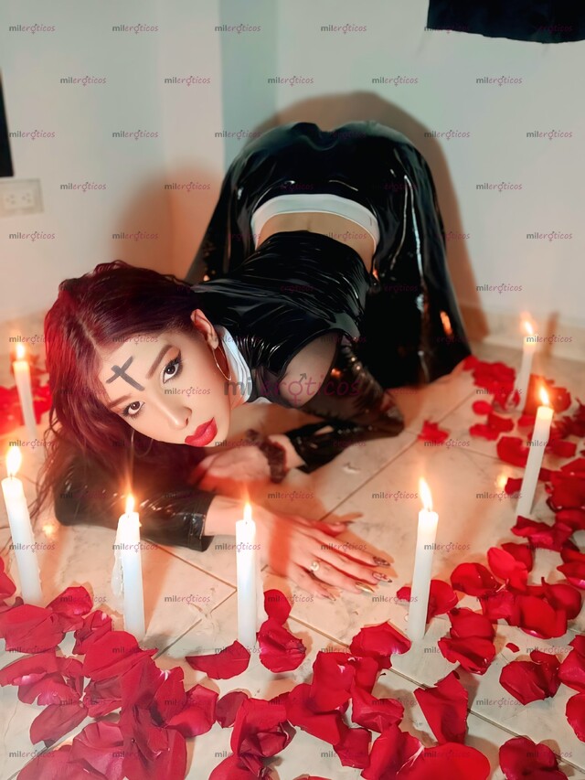 FOTOS DE (VEN Y ME PONES DE RODILLAS Y TE RESO QUERIDO)