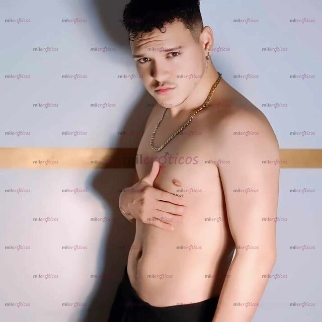 FOTOS DE TRIOS, DOBLE PENETRACION, MASAJES, SERV A PAREJAS. RICA VERGA ROSADA HEHE...