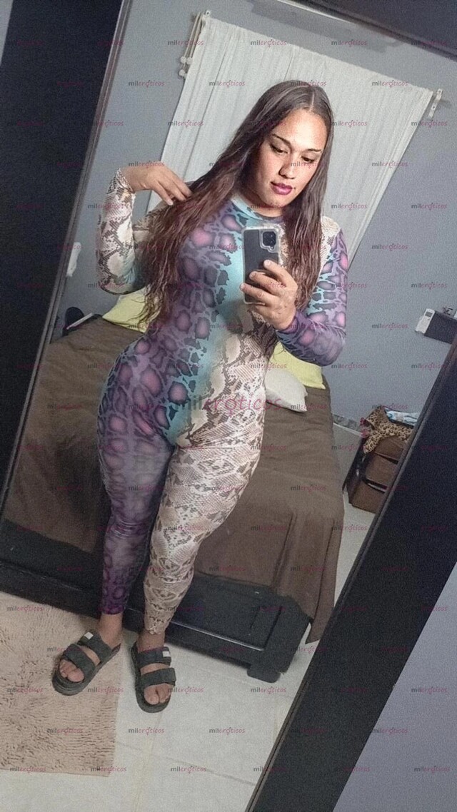 FOTOS DE CHICA CALIENTE JUGUETONA QUE REALZA CUALQUIER TIPO DE SERVICIO CONTACTAME