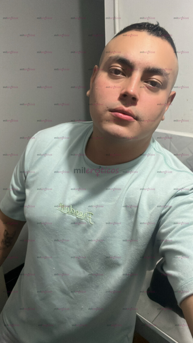 FOTOS DE DERECK JOVEN SERIO REAL. E 304 269 38 28