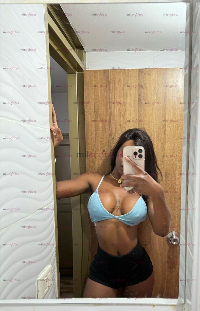 FOTOS DE SENSUAL Y ENCANTADORA MORENA PAISA DE VISITA EN TU CIUDAD.