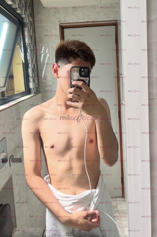 FOTOS DE BBY ISRAEL, CHICO FLAQUITO DE 19 AÑOS, SERVICIO DE SCORT GAY