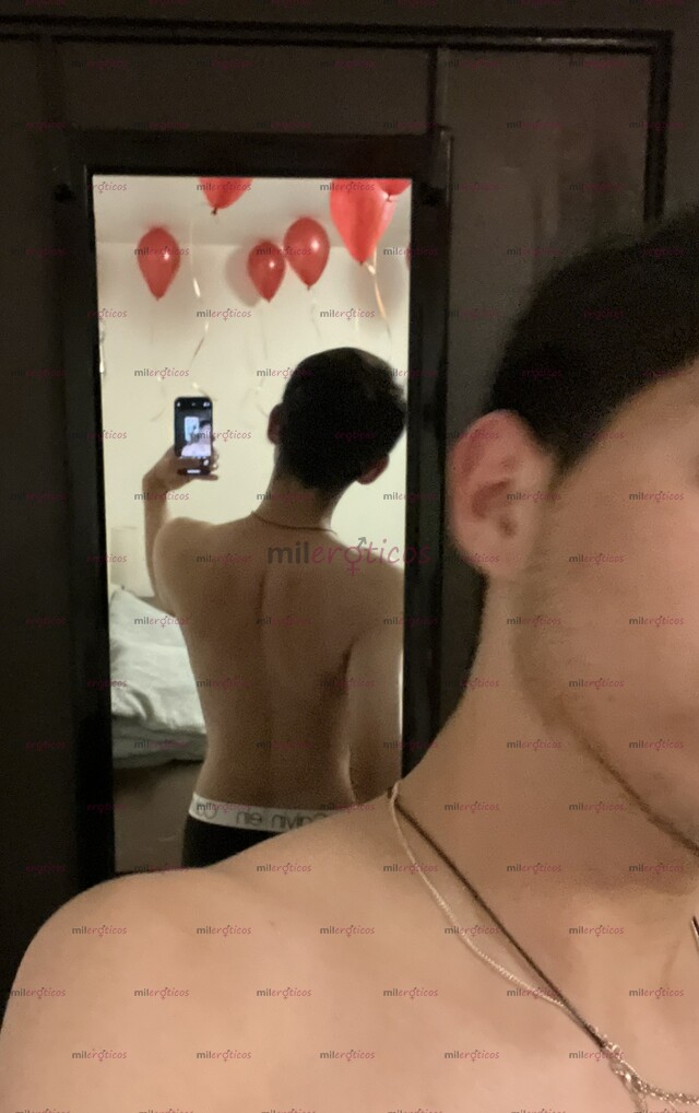 FOTOS DE BBY ISRAEL, CHICO FLAQUITO DE 19 AÑOS, SERVICIO DE SCORT GAY