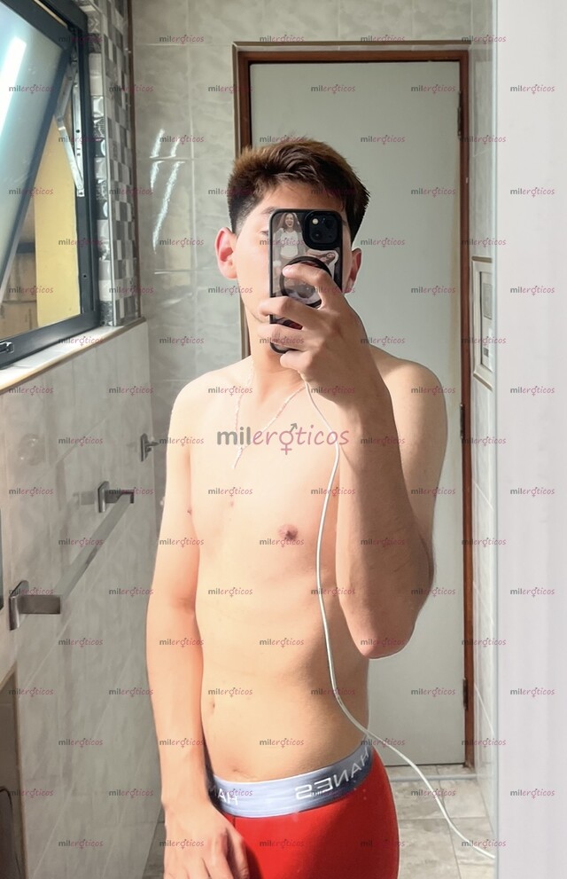 FOTOS DE BBY ISRAEL, CHICO FLAQUITO DE 19 AÑOS, SERVICIO DE SCORT GAY