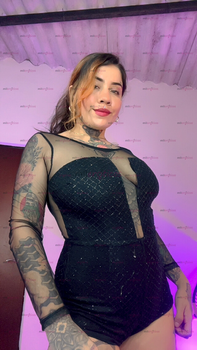FOTOS DE TU DIOSA! ME GUSTAN SUMISOS QUIERES SER HUMILLADO? ME BURLO! VEN A VERME YA!