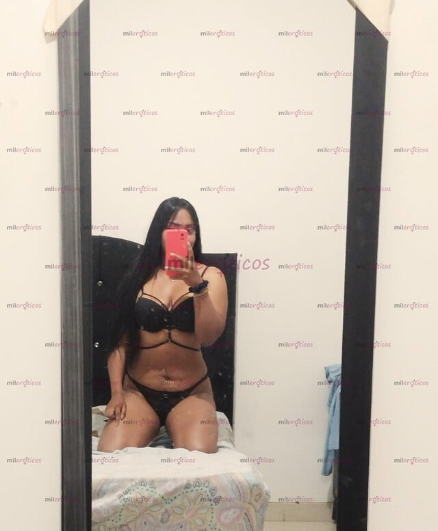 FOTOS DE HOLA CARIÑO SOY ANTONELLA UNA LINDA MORENA TE HAGO UNA DELICIOSA MAMADA
