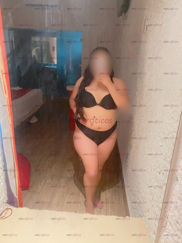 FOTOS DE DESEOSA DE DARTE DE PLACER Y HACERTE VENIR MUCHAS VECES, INICIANDO EN EL MEDIO