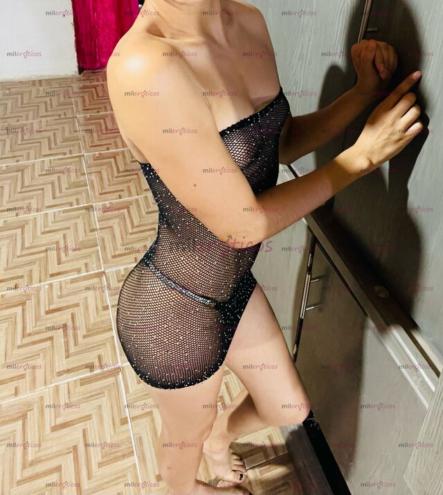 FOTOS DE FLAQUITA, BONITA Y SEXY DE CUERPO NATURAL, LISTA AL INSTANTE