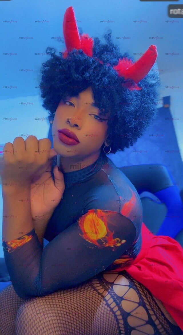 FOTOS DE HOLA SOY CHICA FEMBOY GÓTICA TENGO 23 AÑOS DE EDAD Y SOY PASIVA CULONA