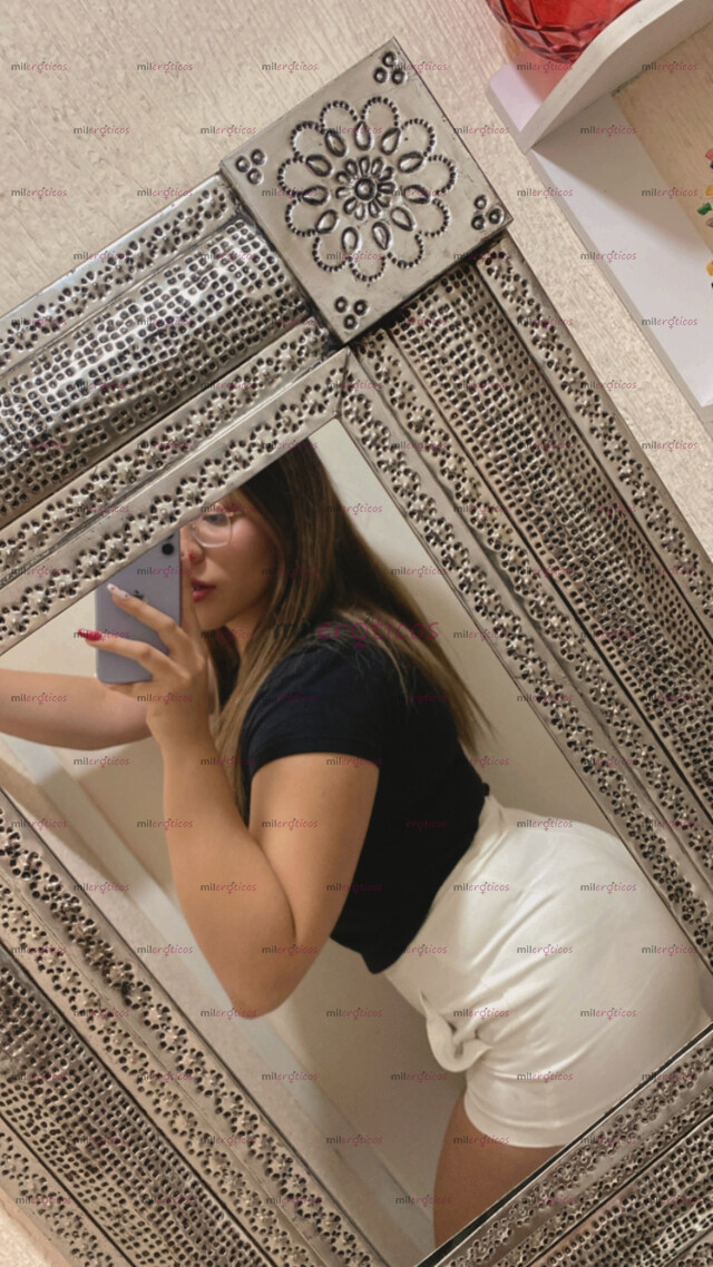 FOTOS DE CHICA VIP,BLANQUITA,SIEMPRE DEPILADITA,NALGONA Y MUY CALIENTE